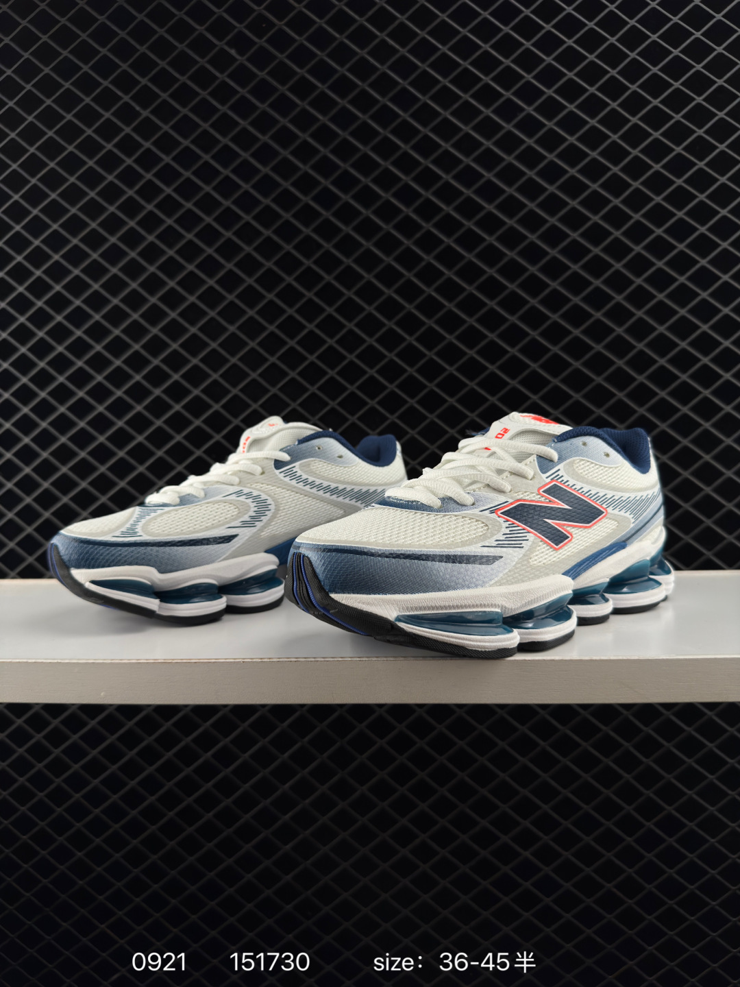 New Balance 2000 NB2000